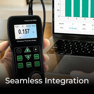 Ultrasonic thickness gauge with laptop